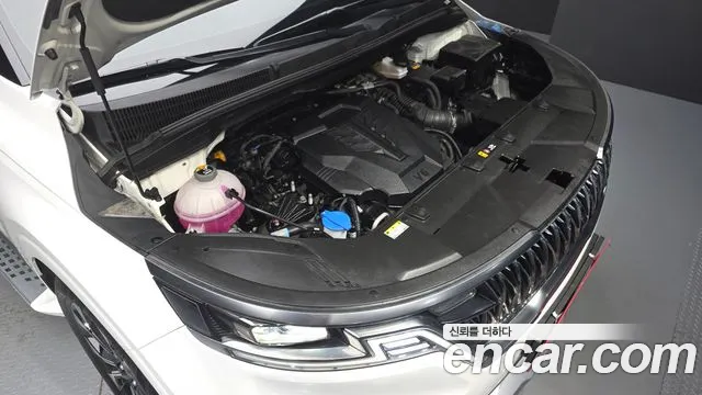 Kia Carnival 2022 thumb 6