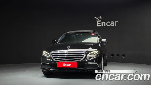 Mercedes-Benz E-Класс 2019 thumb 3