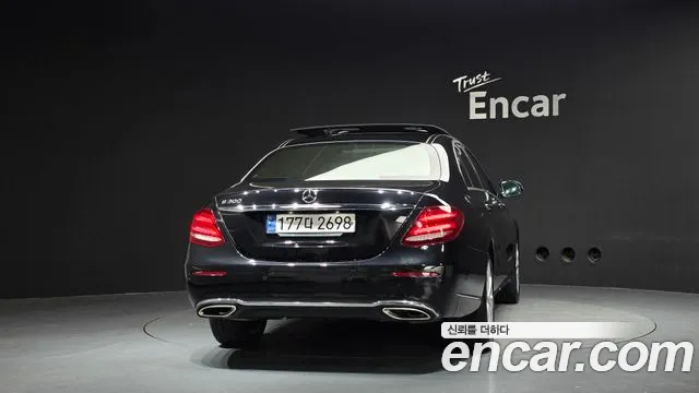 Mercedes-Benz E-Класс 2019 thumb 4