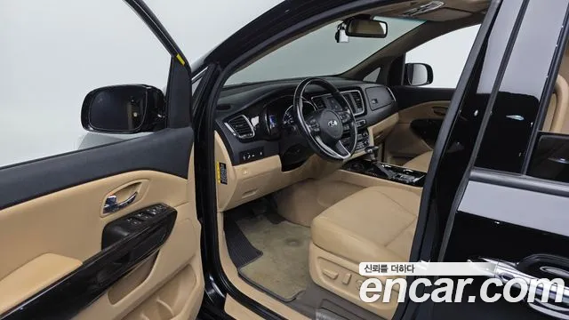 Kia Carnival 2020 thumb 10