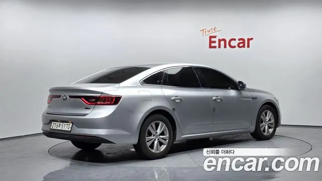 Renault-KoreaSamsung Megane 2017 thumb 2