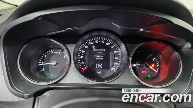 Renault-KoreaSamsung Megane 2017 thumb 8