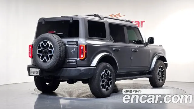 Ford Bronco 2022 thumb 2
