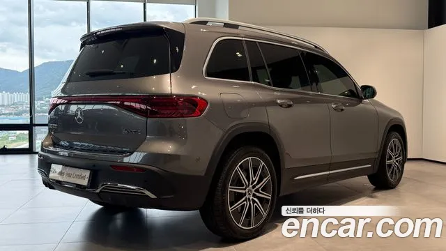 Mercedes-Benz EQB 2026 thumb 4