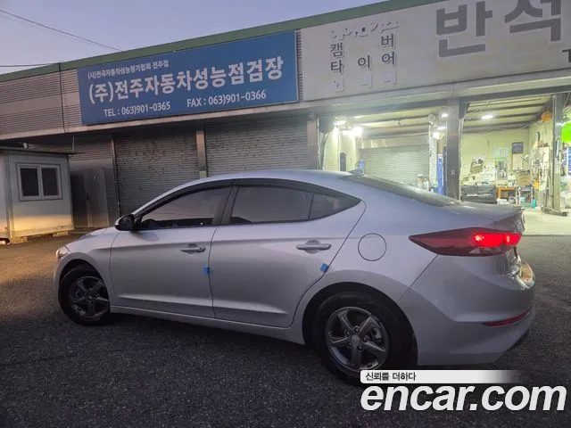 Hyundai Avante 2015 thumb 6
