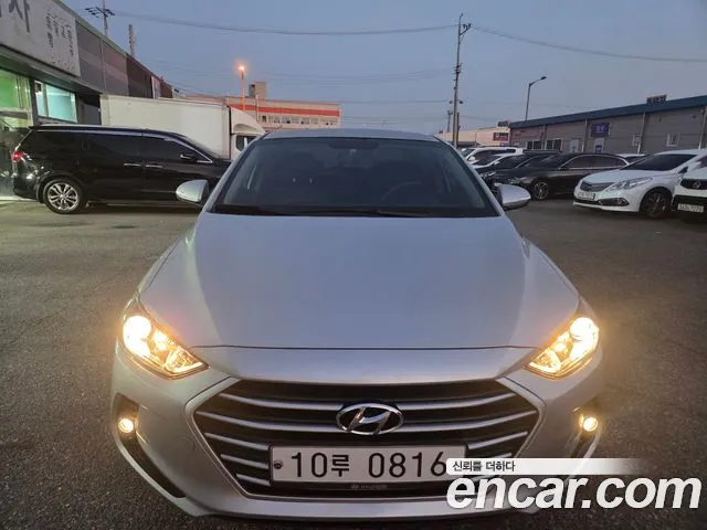 Hyundai Avante 2015 thumb 11