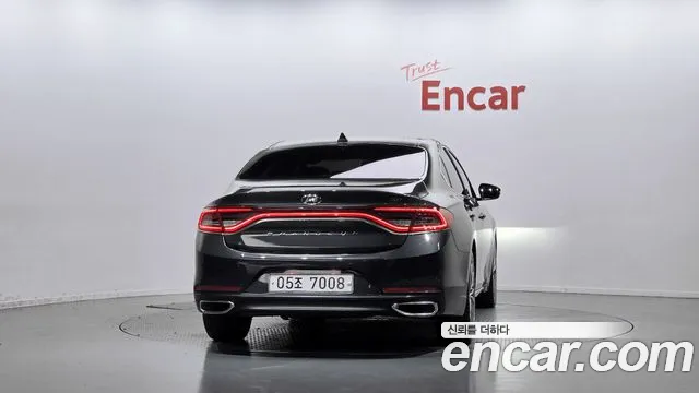 Hyundai Grandeur 2017 thumb 4