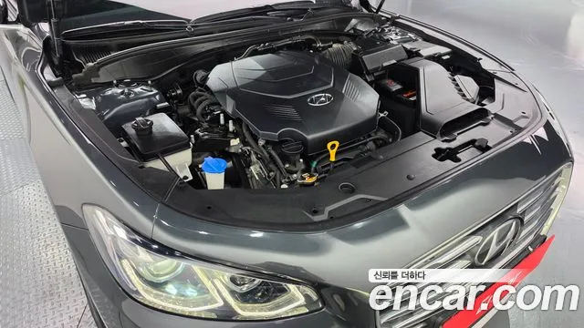 Hyundai Grandeur 2017 thumb 6