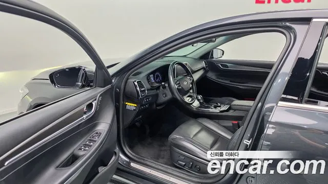 Hyundai Grandeur 2017 thumb 10
