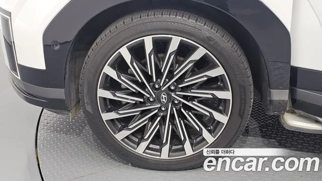 Hyundai Santa Fe 2024 thumb 5