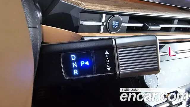 Hyundai Santa Fe 2024 thumb 9