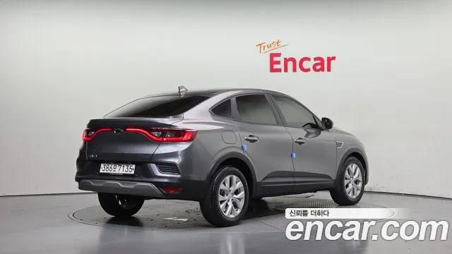 Renault-KoreaSamsung Arkana 2020 thumb 2