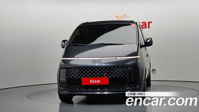 Hyundai Staria 2021 thumb 3