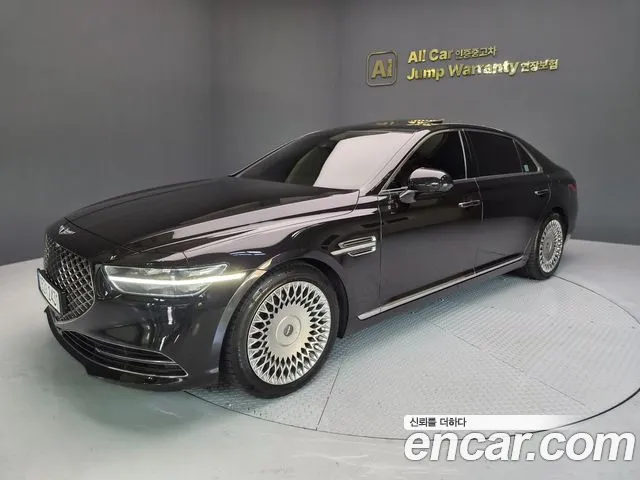 Genesis G90 2018 thumb 2
