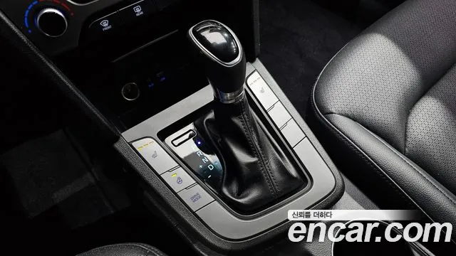 Hyundai Avante 2015 thumb 9