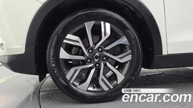 KG_Mobility_Ssangyong TIBOLI 2018 thumb 5