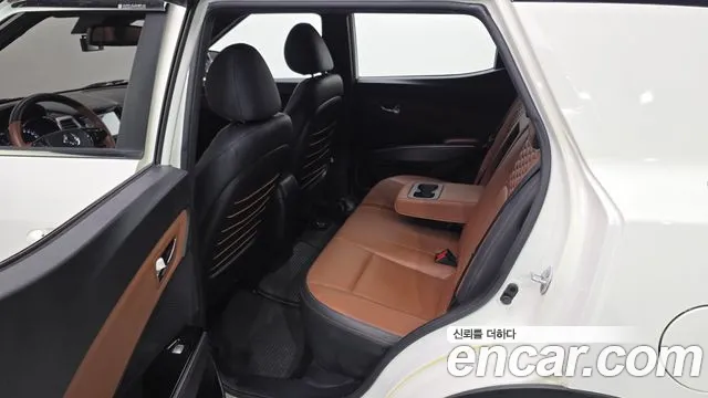 KG_Mobility_Ssangyong TIBOLI 2018 thumb 11