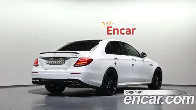 Mercedes-Benz E-Класс 2019 thumb 2