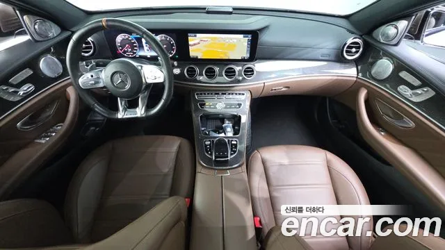 Mercedes-Benz E-Класс 2019 thumb 7