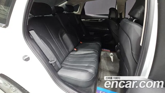 Genesis G80 2022 thumb 11