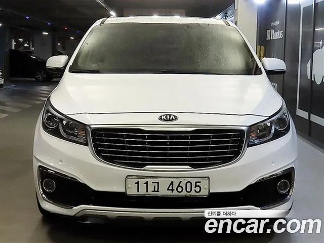 Kia Carnival 2015 thumb 2