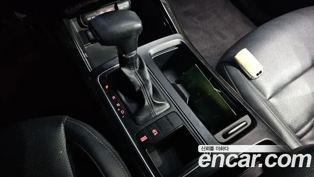Kia Sorento 2017 thumb 9