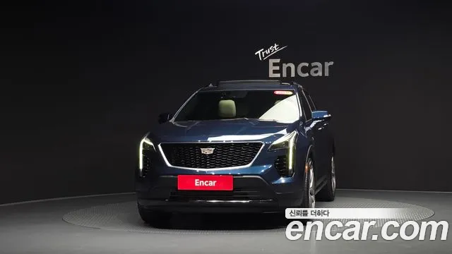 Cadillac XT4 2021 thumb 2