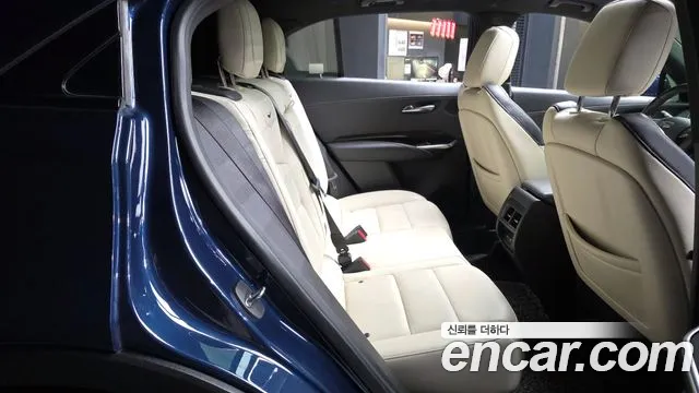 Cadillac XT4 2021 thumb 11