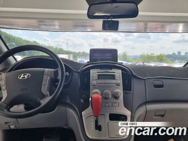 Hyundai Starex 2015 thumb 7