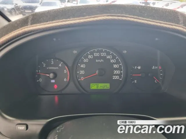 Hyundai Starex 2015 thumb 8