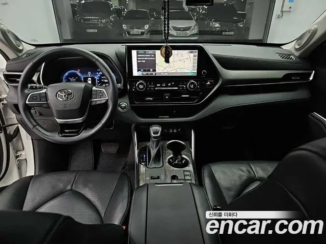 Toyota Highlander 2023 thumb 8
