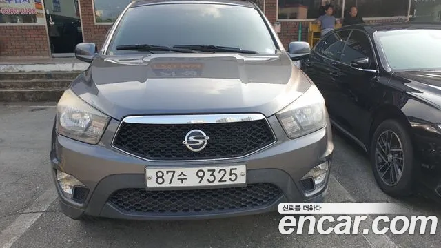 KG_Mobility_Ssangyong KORANDO 2014 thumb 11