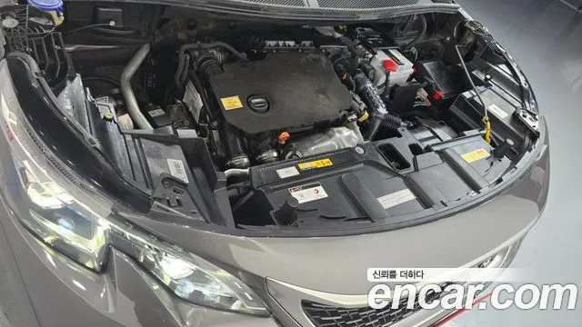 Peugeot 3008 2019 thumb 5