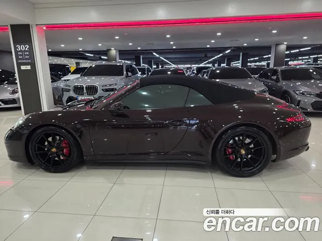 Porsche 911 2015 thumb 3