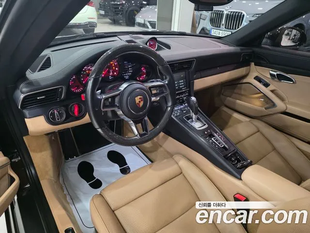 Porsche 911 2015 thumb 6