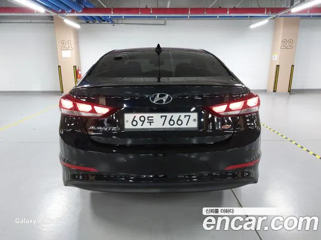 Hyundai Avante 2015 thumb 4
