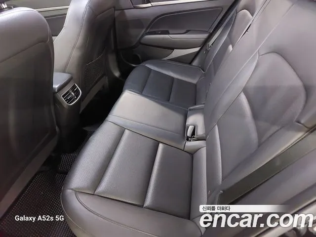 Hyundai Avante 2015 thumb 10
