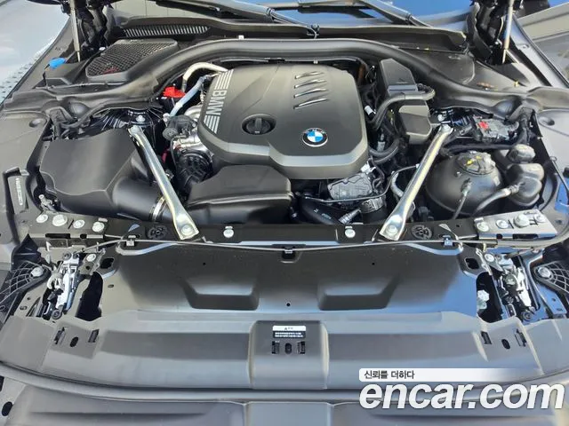 BMW 5-Series 2026 thumb 6