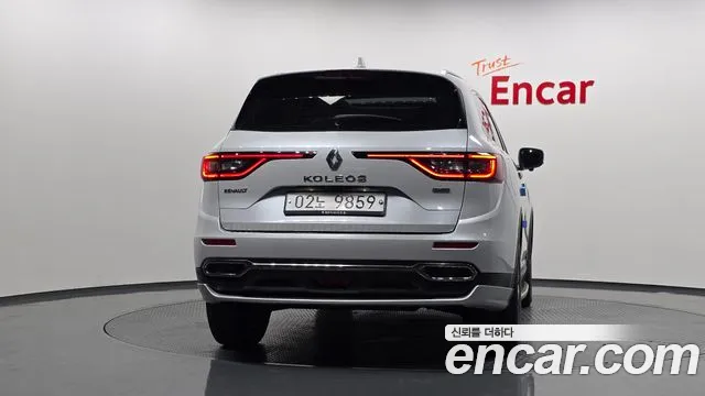 Renault-KoreaSamsung Koleos 2019 thumb 3