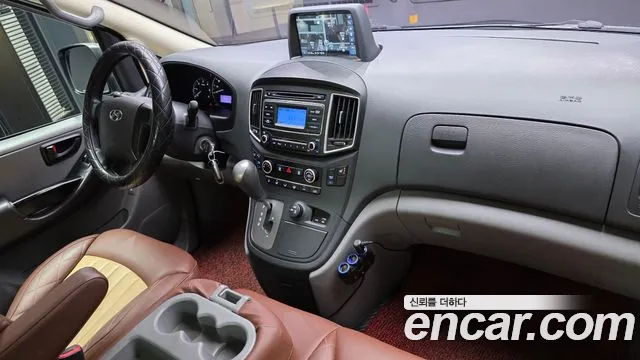 Hyundai Starex 2018 thumb 6