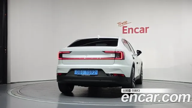 Polestar 2 2022 thumb 4