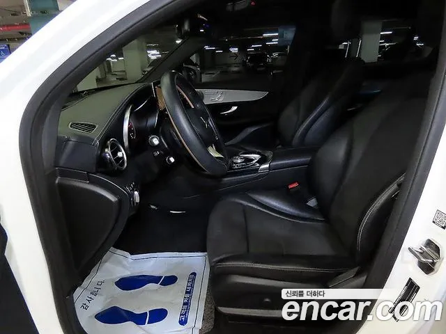 Mercedes-Benz GLC 2019 thumb 6