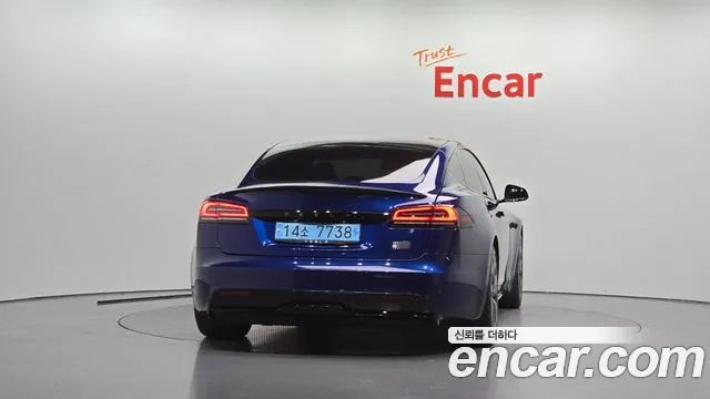 Tesla Model S 2023 thumb 3