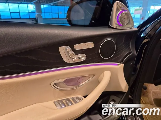 Mercedes-Benz E-Класс 2016 thumb 4