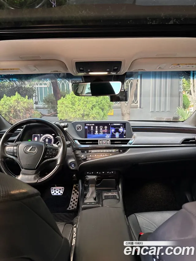 Lexus ES 2019 thumb 7