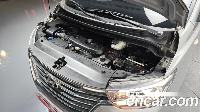 Hyundai Starex 2019 thumb 6