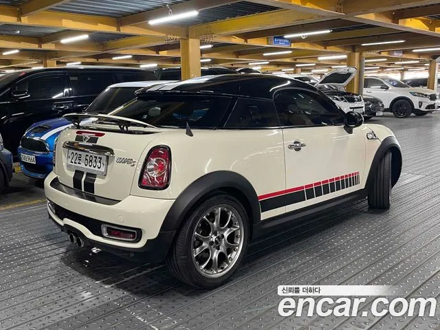 MINI Coupe 2011 thumb 4