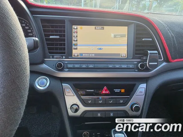Hyundai Avante 2018 thumb 5