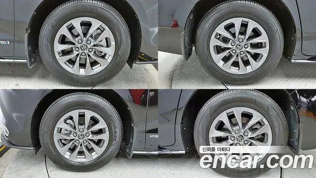 Toyota Sienna 2021 thumb 3