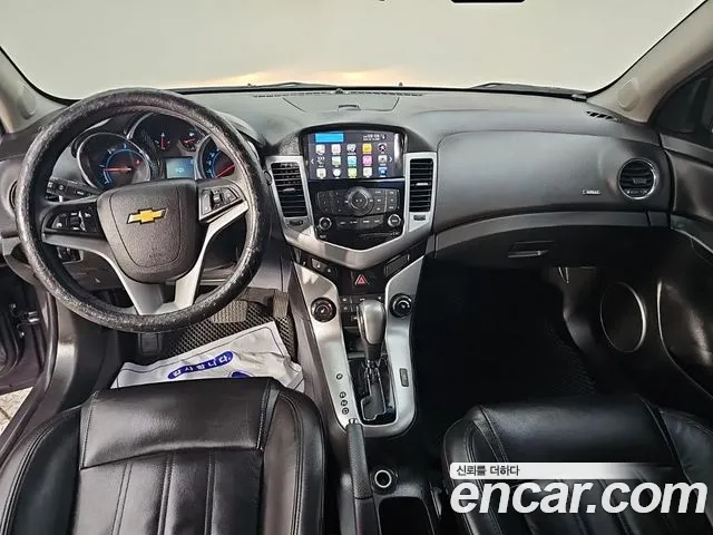 ChevroletGMDaewoo Cruze 2012 thumb 5